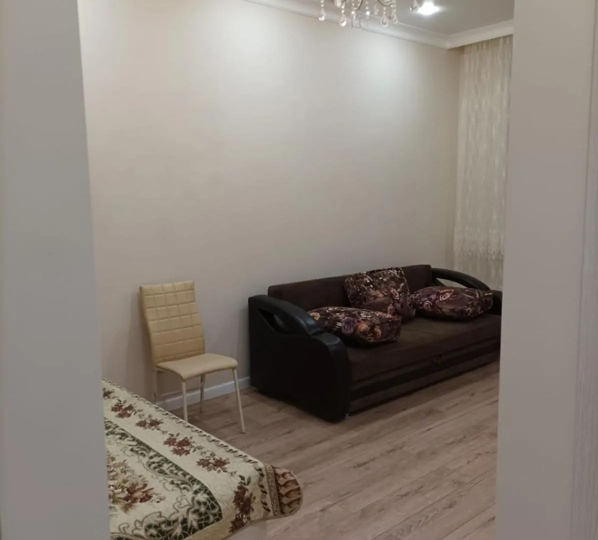 Apartment 1 Комнатная Квартира В Жк Алау Taldykol